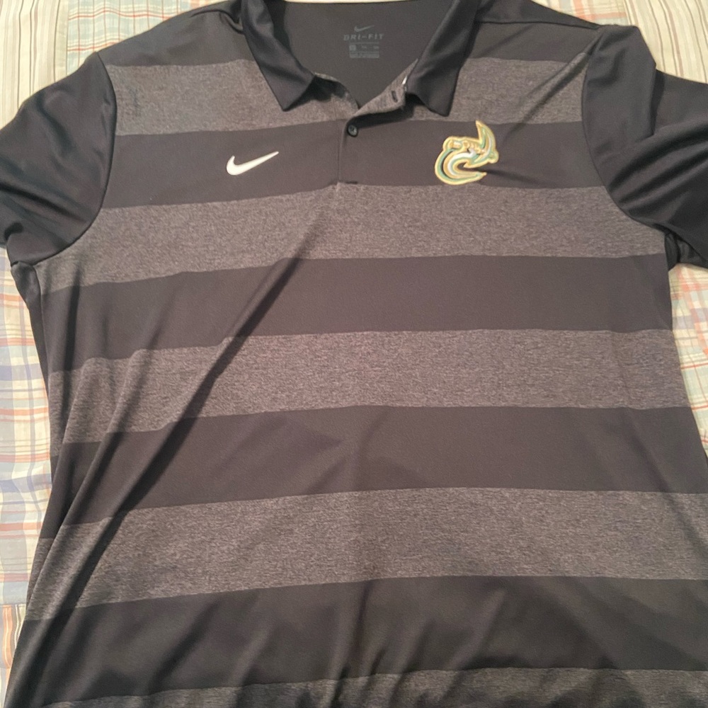 Mens dri fit Nike shirt